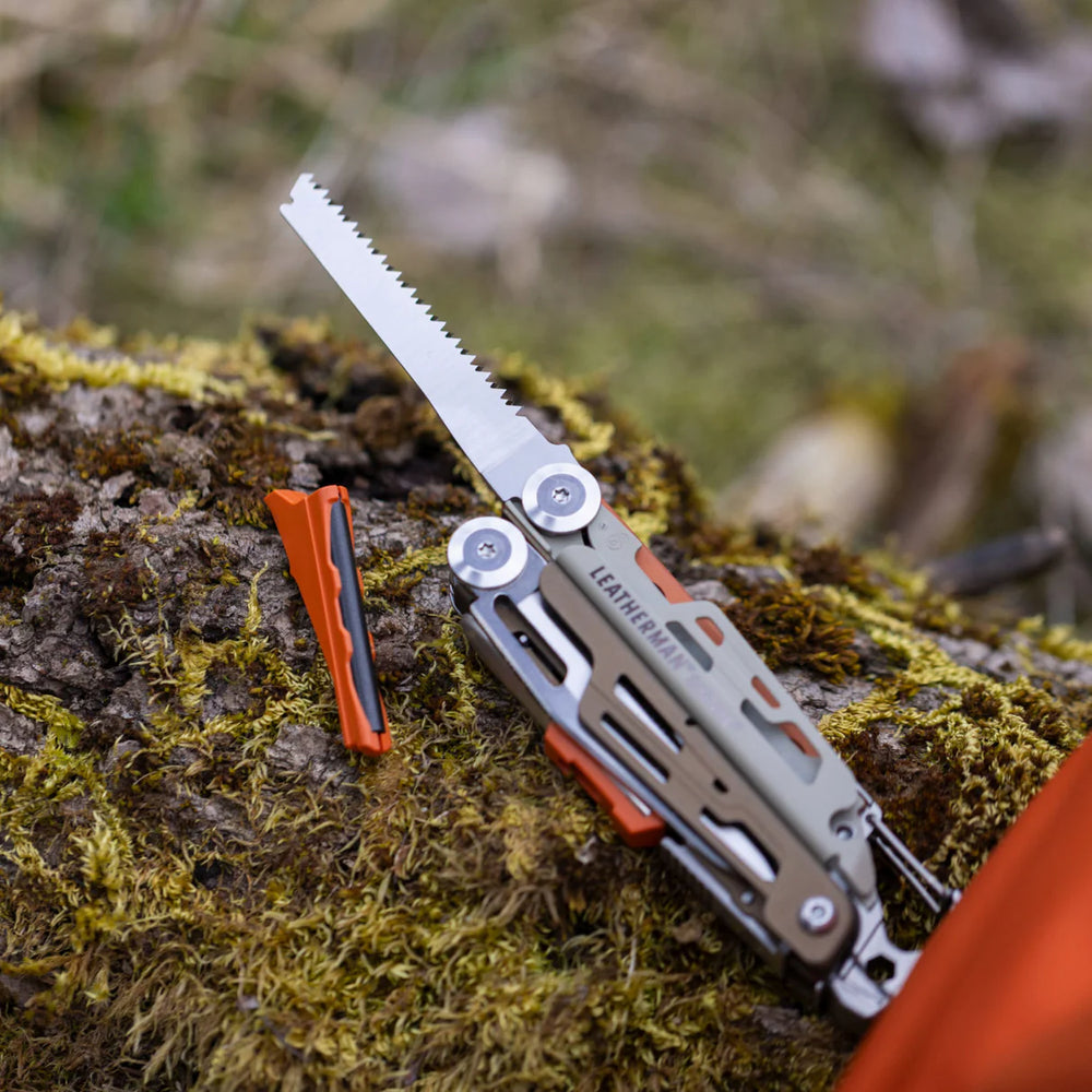 Leatherman Signal Multi Tool