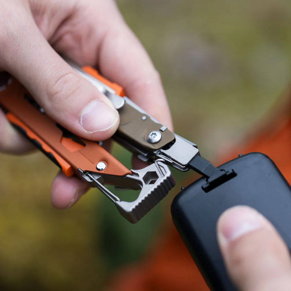 Leatherman Signal Multi Tool