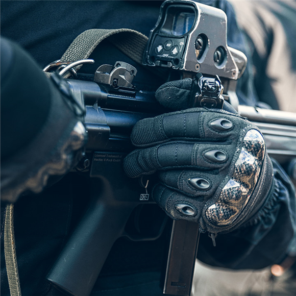 Viper Elite Gloves - Black