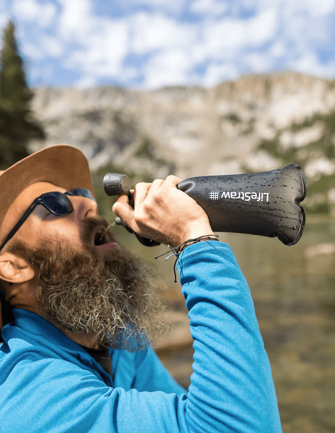 LifeStraw Peak Series Collapsible Squeeze 1L Bottle With Filter - Mountain Blue