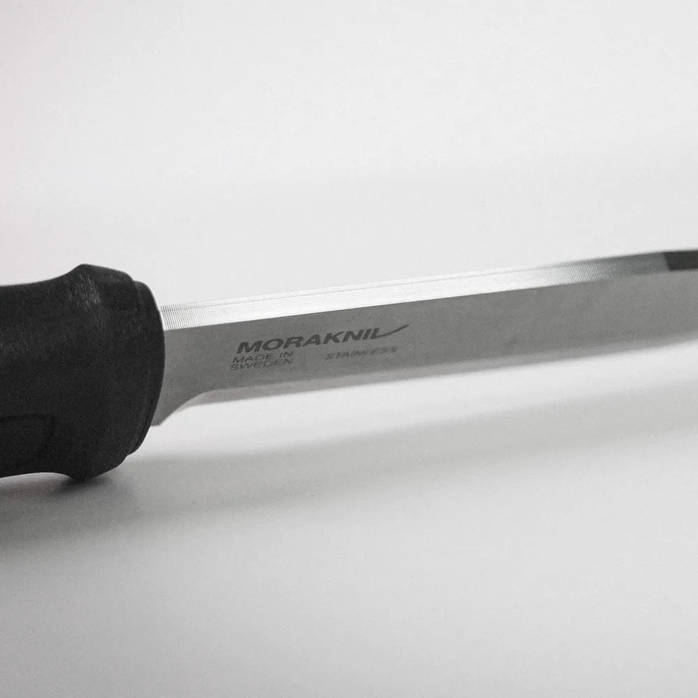 Mora Garberg (S) Black Bushcraft Knife