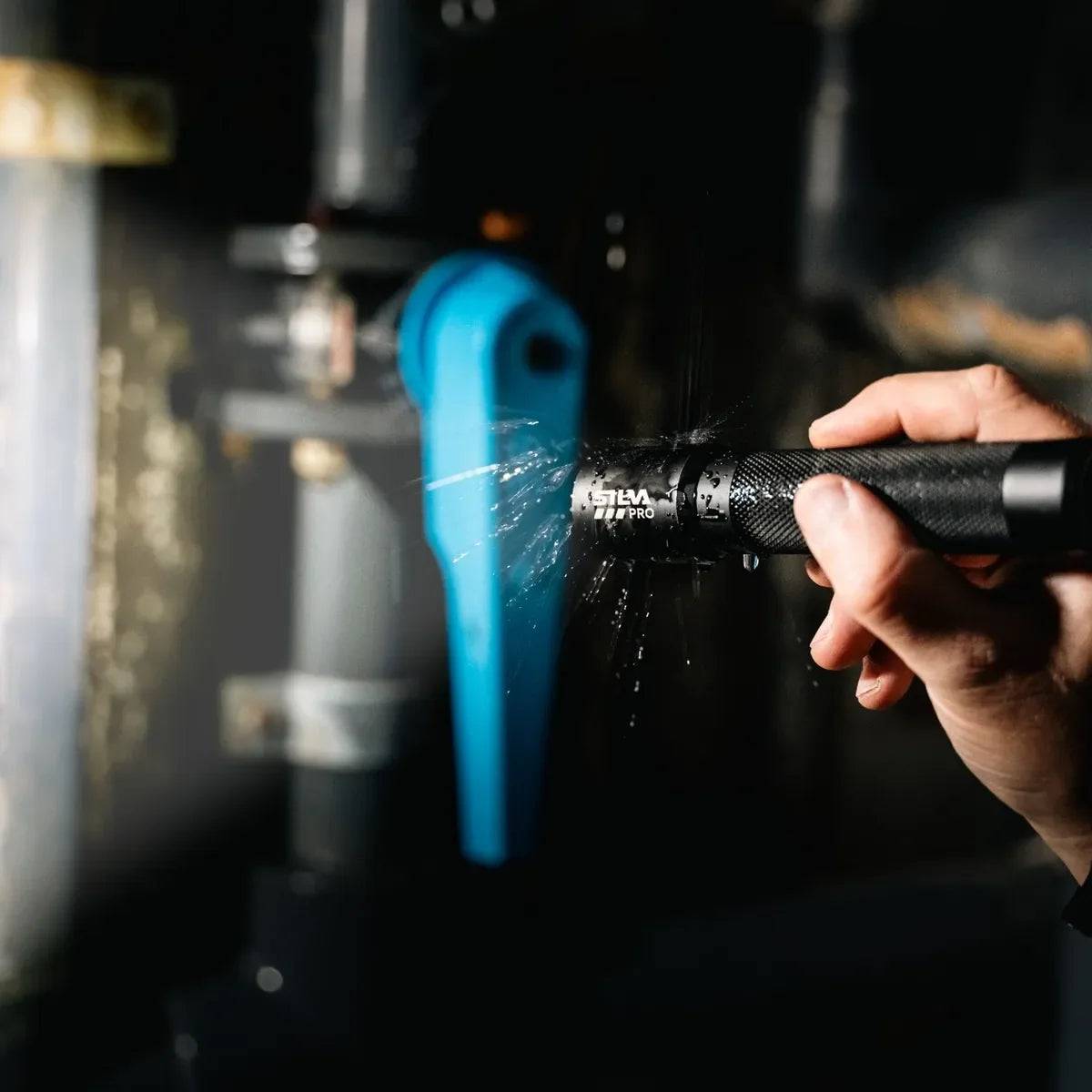 Silva Zoomlight 1000 Flashlight