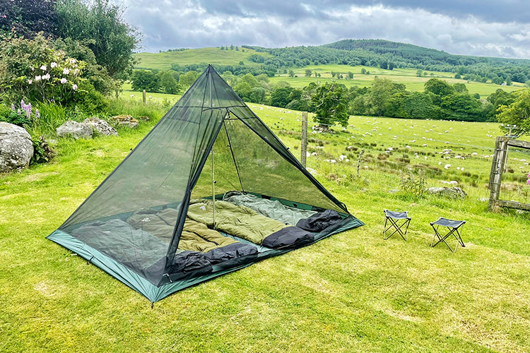DD Hammocks SuperLight Pyramid Mesh Tent - Family Size
