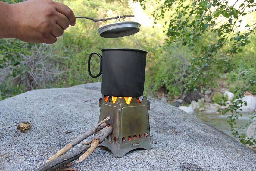 EmberLit Ultra-Light Titanium Stove
