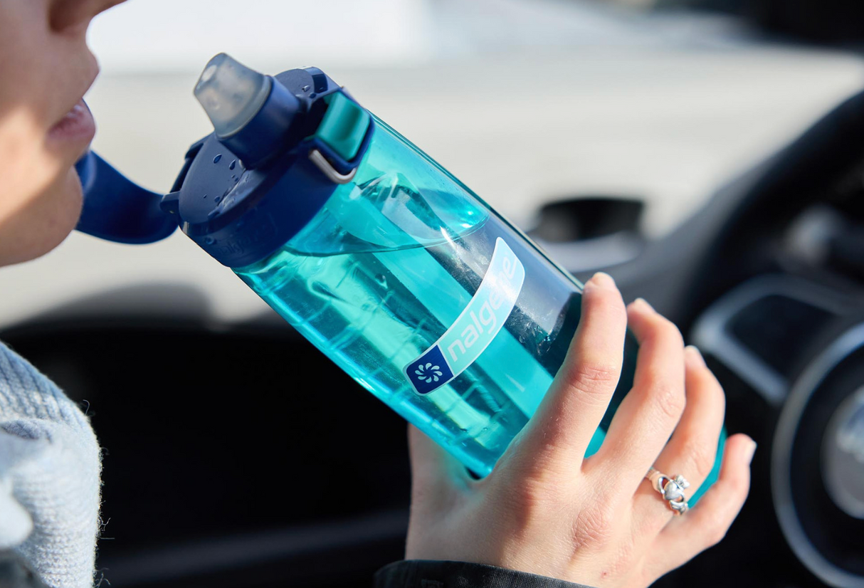 Nalgene Straw Bottle 700Ml Blue Aqua - Dark Blue Cap